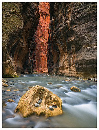 Pulpit Rock, Virgin River Narrows. Zion NP, Utah